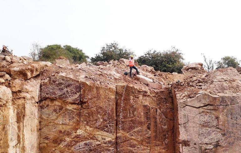 cherry gold marble quarry real image